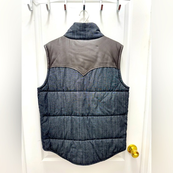 True Religion Vest - Picture 2 of 3